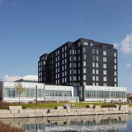 Delta Hotels By Marriott Thunder Bay-3